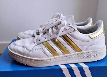 Białe sneakersy adidas team court w gold 39 1/3