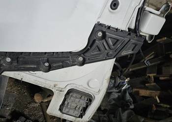 Wślizg zderzaka tylnego vivaro b trafic III