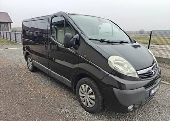 Opel Vivaro 2011r 2.0 CDTI