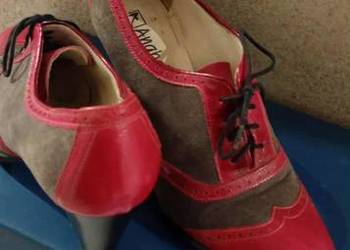 Buty damskie  na obcasie Anabelle