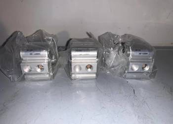 SMC CQ2B32TF-10SZ Pneumatic Cylinder