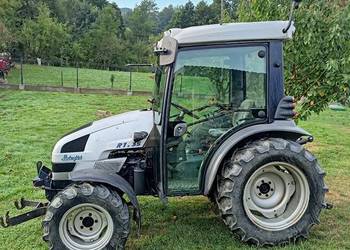 Lamborgini R1 35 4X4 rok 2009/Agrokid/Same Solaris Lamborgini R1 35 4X4 rok 2009/Agrokid/Same Solaris