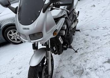 Yamaha fzs600 2000r