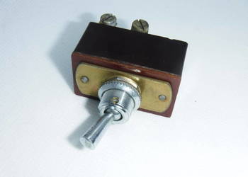 Kbmc-52 Przełącznik przerzutowy 5A 250V dźwigienkowy