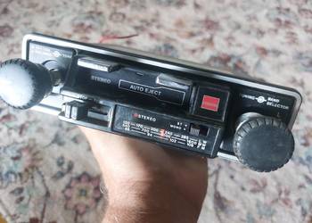 Radio samochodowe Sharp