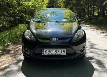 Sprzedam Forda fiestę