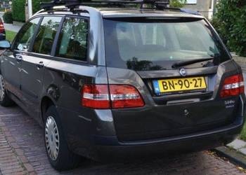 Szyba tylna tył klapy tylnej uchylana Fiat Stilo Multiwagon kombi