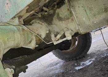 Skrzynia z mostem ładowarka tih samojezdna