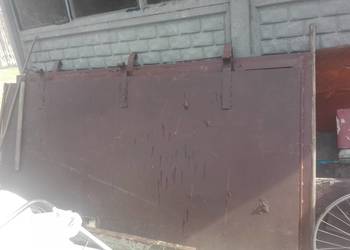 Na sprzedaż brama garażowa dwa skrzydła solidna