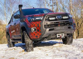 Zestaw Lamp LAZER TRIPLE-R 750 Elite GEN2 TOYOTA HILUX INVINCIBLE X 2021