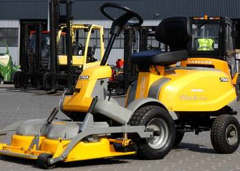 Traktorek kosiarka Stiga Villa 12 HST (160402.6) - Baras