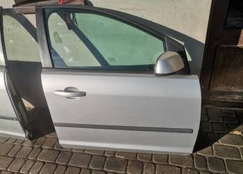 FORD FOCUS MK2 5DHB DRZWI PRAWY PRZÓD KOLOR O3