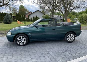 ŁADNY ESKORT !!! 1.6b TYLKO 80000 km