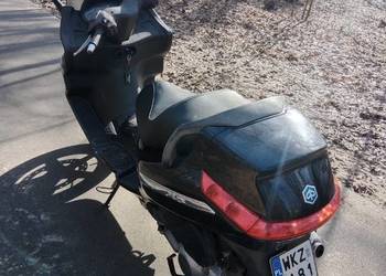 Piaggio x8