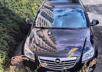 Opel Insignia kombi + prezent