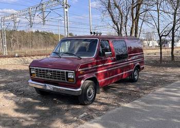 Ford Econoline E150 XL 5.0 V8