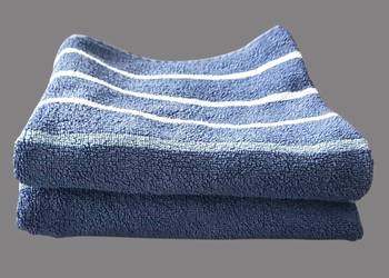 Ręcznik kąpielowy bawełniany Bruno Banani niebieski 50x100 cm