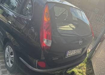 Nissan Almera 2005