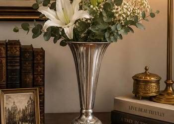Klasyczny Wazon Platerowany w Stylu Art Deco / Secesja – „Trumpet Vase”