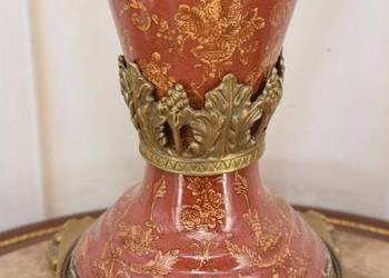 Porcelanowa Czerwona Waza Amfora - Porcelana + Brąz - Arystokracja