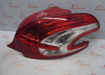 PEUGEOT 208 I 14r lampa prawa tył 9672628380