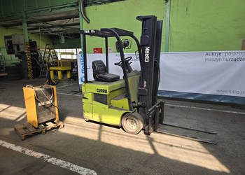Wózek widłowy elektryczny CLARK TMX 15s + ładowarka, pozycjoner, triplex (…
