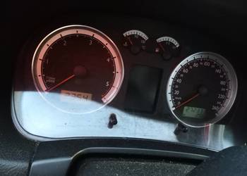 Sprzedam golfa 4 kombi 1.9 TDI 2003 rok automat