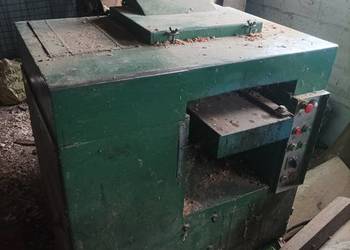 Strugarka grubościówka trzystronna. Strugarka grubościówka trzystronna.