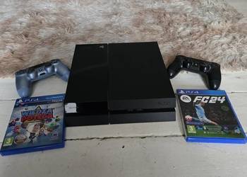 Playstation PS4 - 2 Pady - 2 Gry