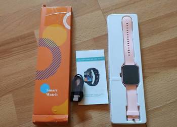 różowy smartwatch dziecięcy