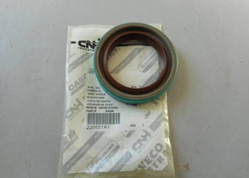 226851A1 Uszczelniacz MX Magnum T8. New Holland Case CNH ORG