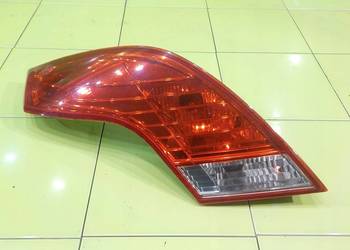 FORD FOCUS MK2 LIFT 2.0 B 09r CC lampa lewa tyl w klape 6N41-13A603-A