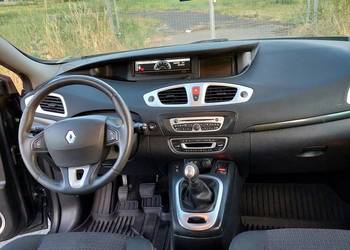 Renault Scenic III  1.4 TCe 16v 130KM LPG