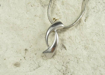 Srebrna asymetryczna zawieszka - unikat - srebro 925