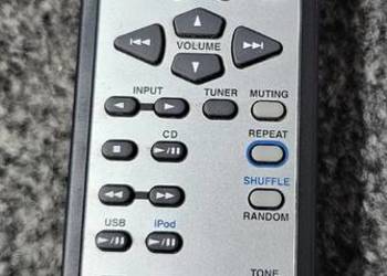 Pilot audio ONKYO RC-784S.