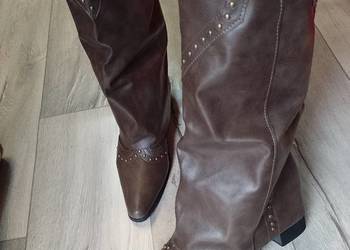 (41/42) Bogato zdobione Kozaki kowbojki wieczorowe, khaki, NOWE