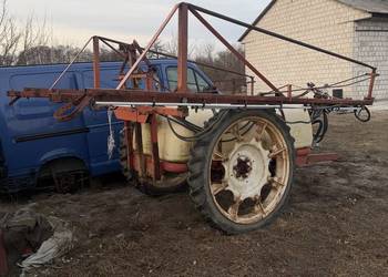 Opryskiwacz Hardi, uszkodzony