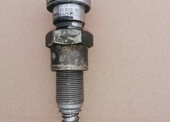 Czujnik wysokości ramion Massey Ferguson 6110 6120, 6130, 6140, 6150, 6160,