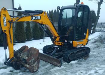 JCB 8026 z 2017 roku, bardzo dobry stan, kabina