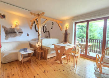 Apartament z tarasem i kominkiem