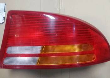 LAMPA TYLNA DODGE INTREPID 1999/2004