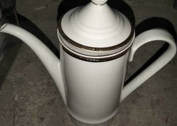 Dzbanek porcelanowy na kawę, herbatę