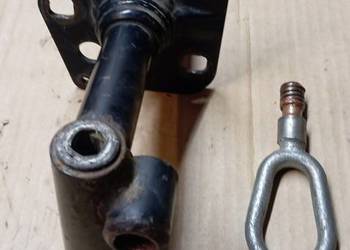 Przedni prawy odbój odbojnik amortyzator zderzaka BMW E38