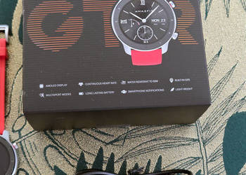 Amazfit GTR 42 Coral Red w super stanie