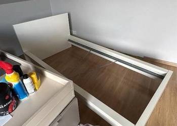 Łóżko 90cm z Ikea wraz z materacem