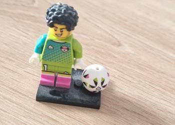 figurka Lego Bramkarz piłkarski seria 29 minifigures 71052