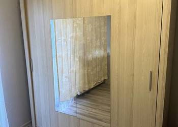 Szafa z drzwiami przesuwnymi