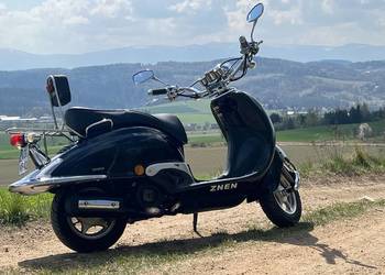 Skuter Retro 125 z Niemiec mały przebieg Vespa zarejestrowany