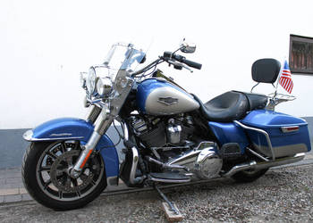 Harley-Davidson Touring Road King HD FLHR RoadKing chopper cruiser czopper