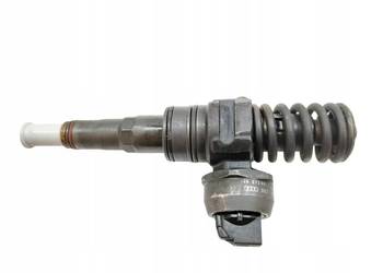 POMPOWTRYSKIWACZ 038130073BN 0414720313 1.9 TDI Skoda Octavia II (2004-13)